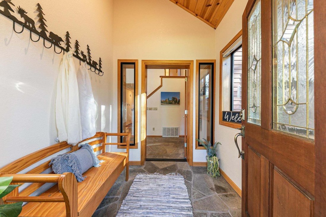 House in Truckee, California, United States 5 - 18968832