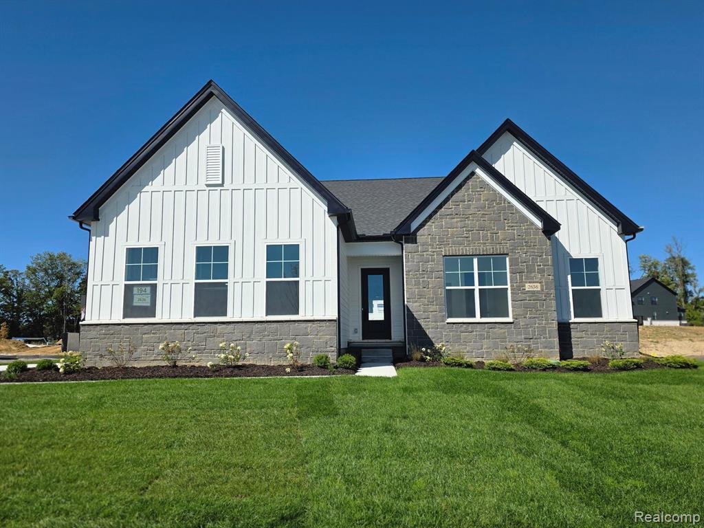 House in Wixom, Michigan, United States 1 - 18308747