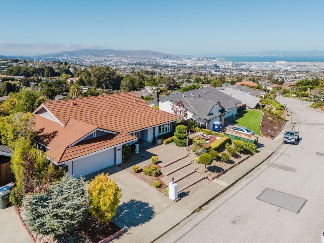 House in Millbrae, California, United States 2 - 18968732