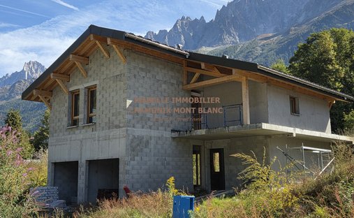 Chalet in Chamonix-Mont-Blanc, Auvergne-Rhône-Alpes, France 1