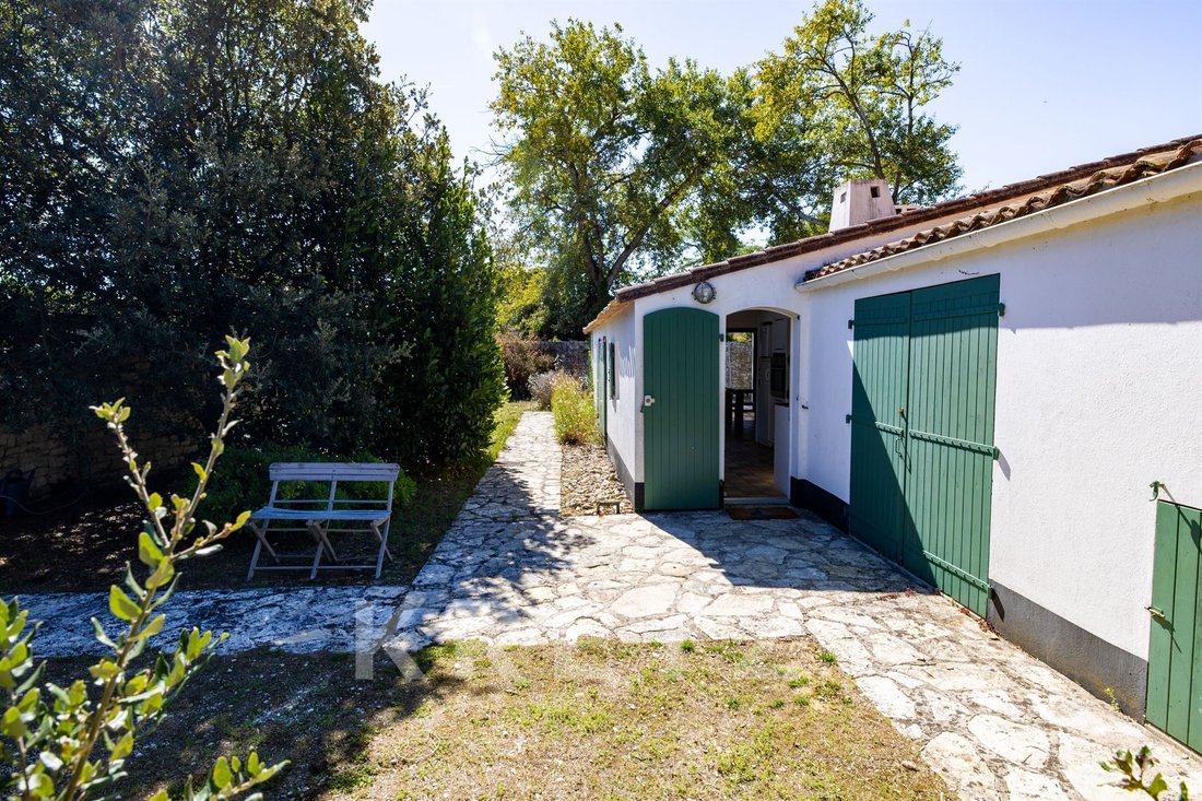 House in Les Portes-en-Ré, Nouvelle-Aquitaine, France 4 - 18978042