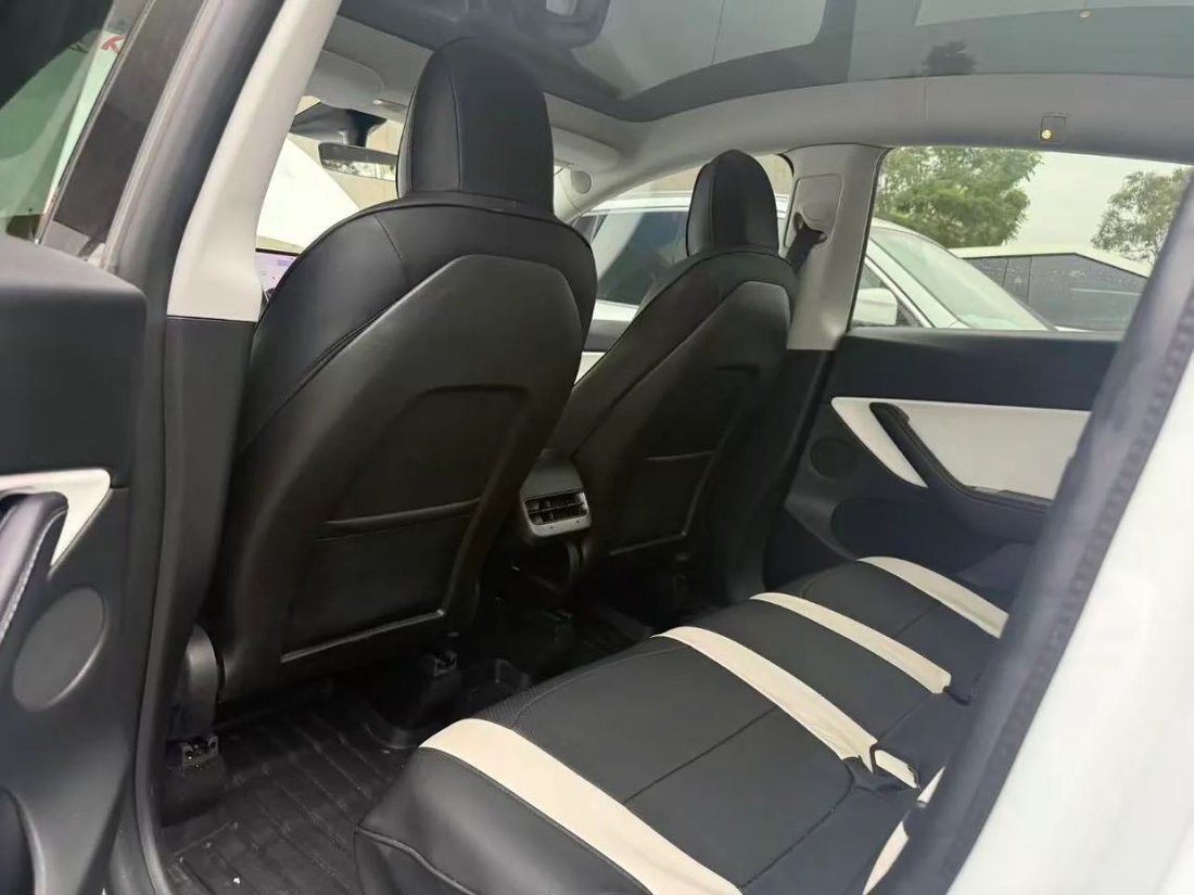 Suv in Costa Mesa, CA, United States 4 - 18971755