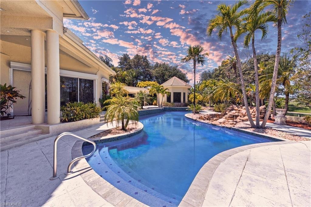 House in Naples, Florida, United States 3 - 18975605