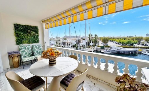 Apartment in Empuriabrava, Catalonia, Spain 1