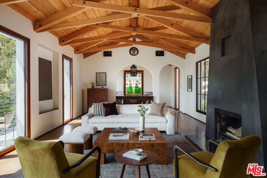 House in Los Angeles, California, United States 4 - 18968656