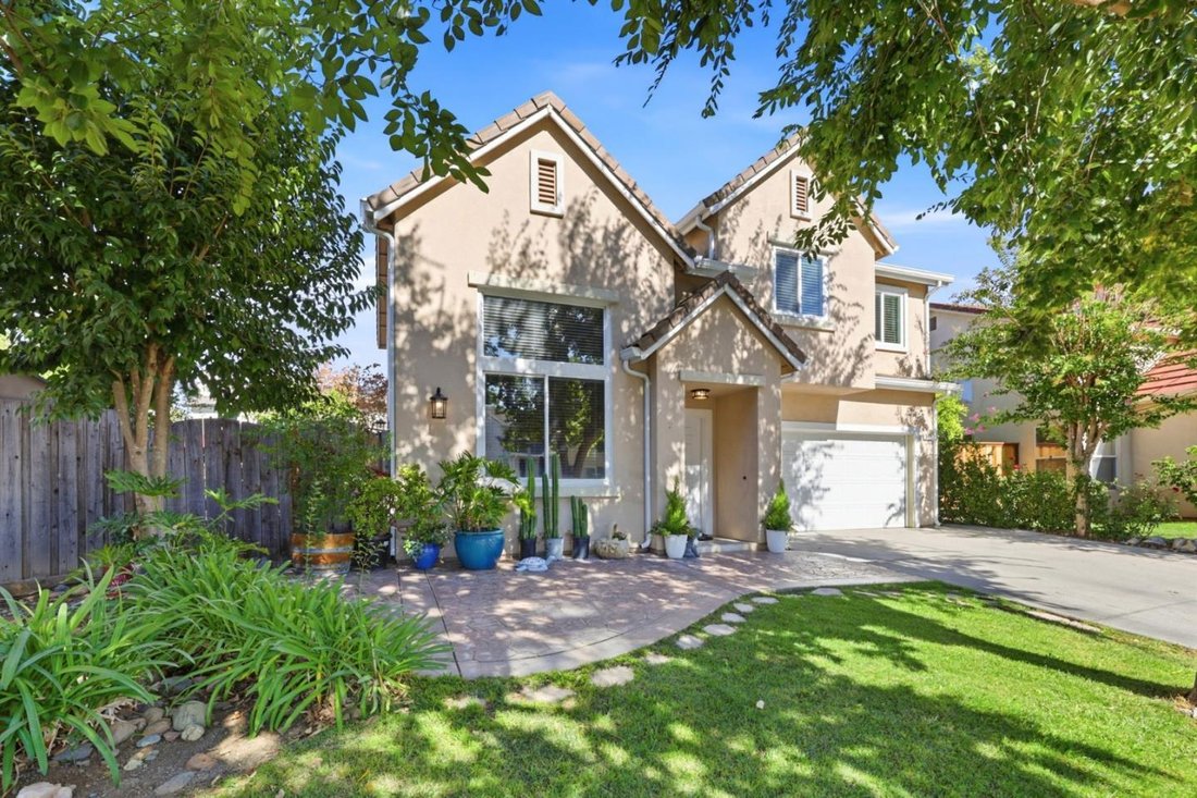 House in Gilroy, California, United States 1 - 18973579