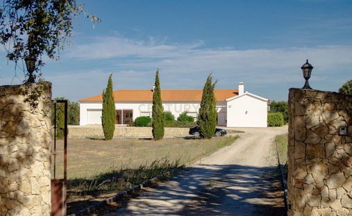 Farm Ranch in Palmela, Setubal, Portugal 1