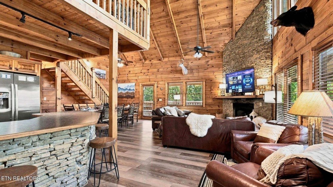 House in Gatlinburg, Tennessee, United States 4 - 18977357