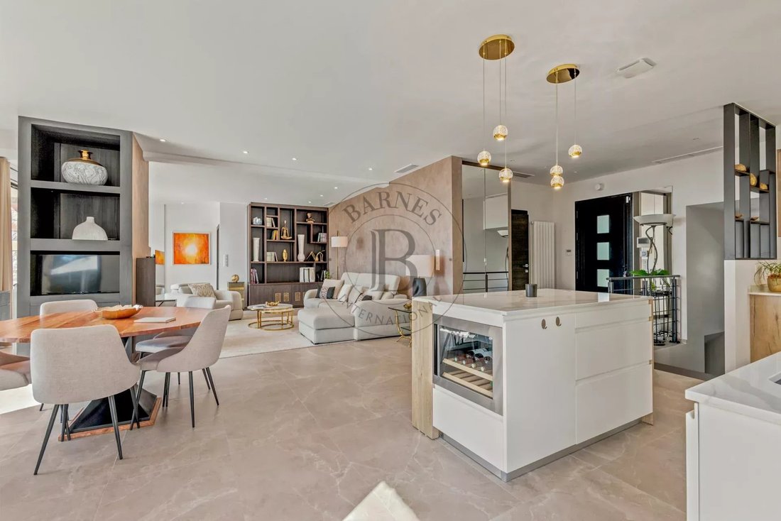 House in Mougins, Provence-Alpes-Côte d'Azur, France 5 - 18979500