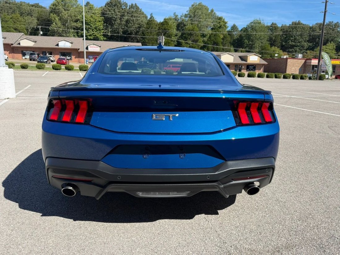Coupe in Radcliff, KY, United States 4 - 18978105