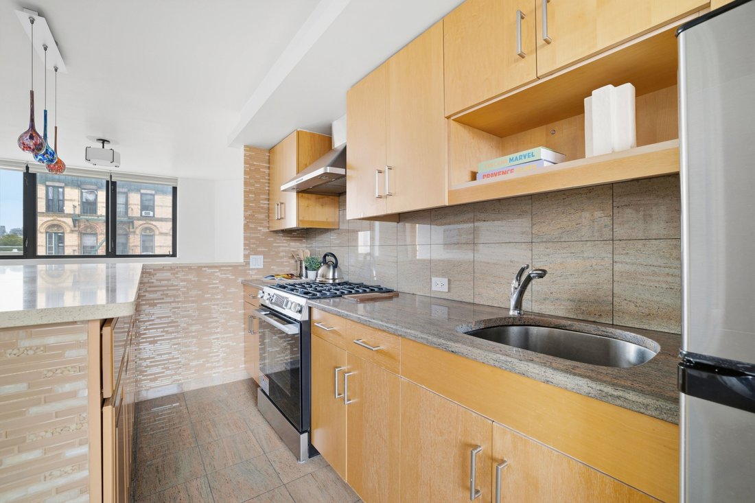 Condo in New York, New York, United States 5 - 18973400
