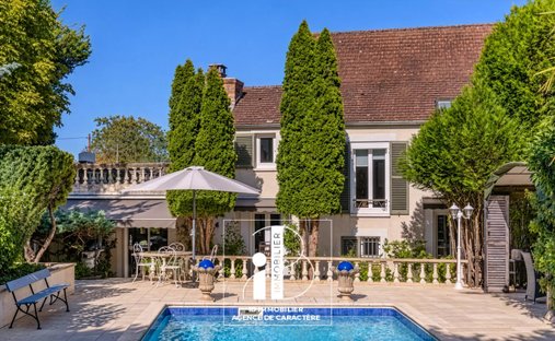 House in Centre Sud, Saint-Pierre-les-Nemours, France 1