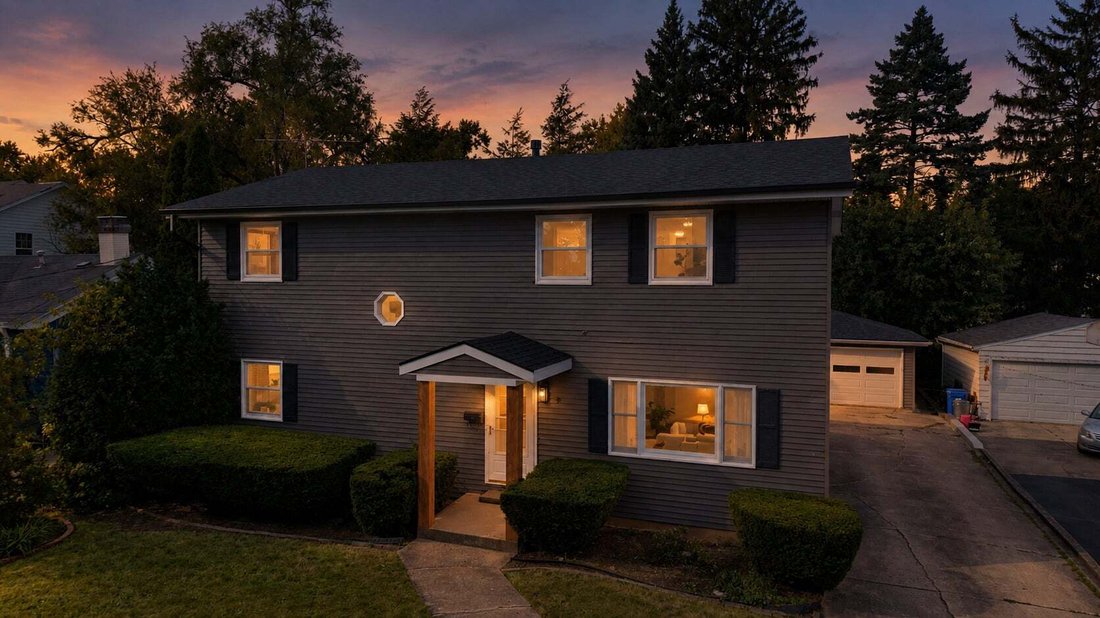 House in Wheaton, Illinois, United States 1 - 18965298