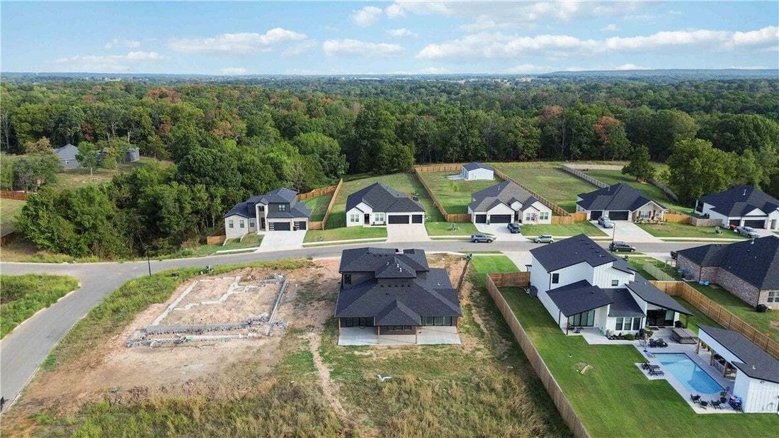 House in Rogers, Arkansas, United States 4 - 18180941