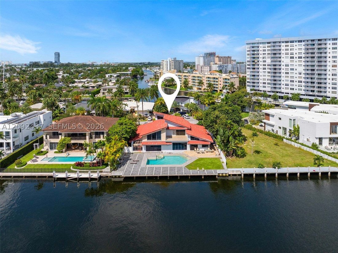House in Hallandale Beach, Florida, United States 4 - 18969858