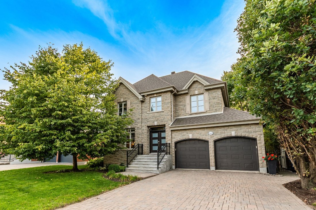 House in Brossard, Quebec, Canada 1 - 18974657