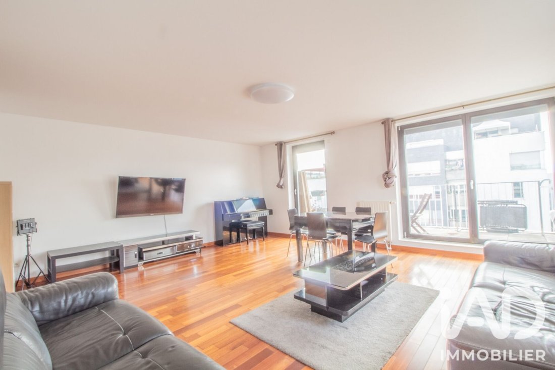 Apartment in Bassin de la Villette, Paris 19e Arrondissement, Paris 2 - 18980017