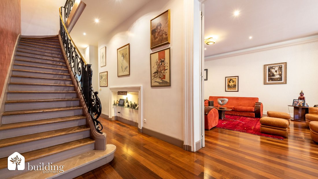 Townhouse in Pereire-Malesherbes, Paris 17e Arrondissement, Paris 5 - 18974115