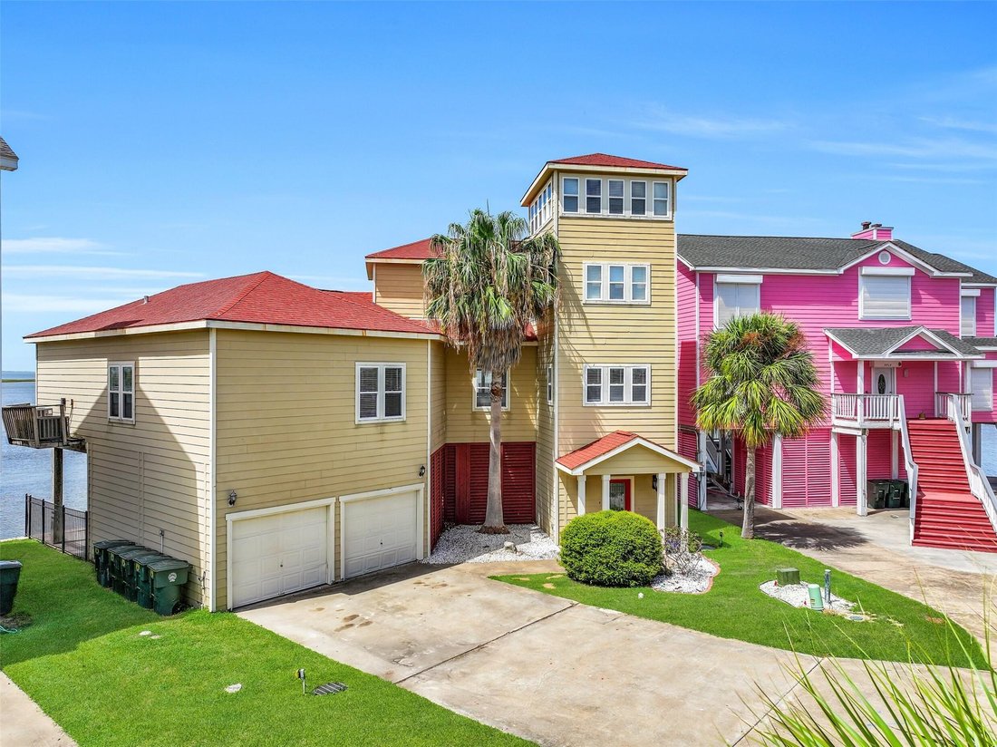 House in Galveston, Texas, United States 3 - 18980468
