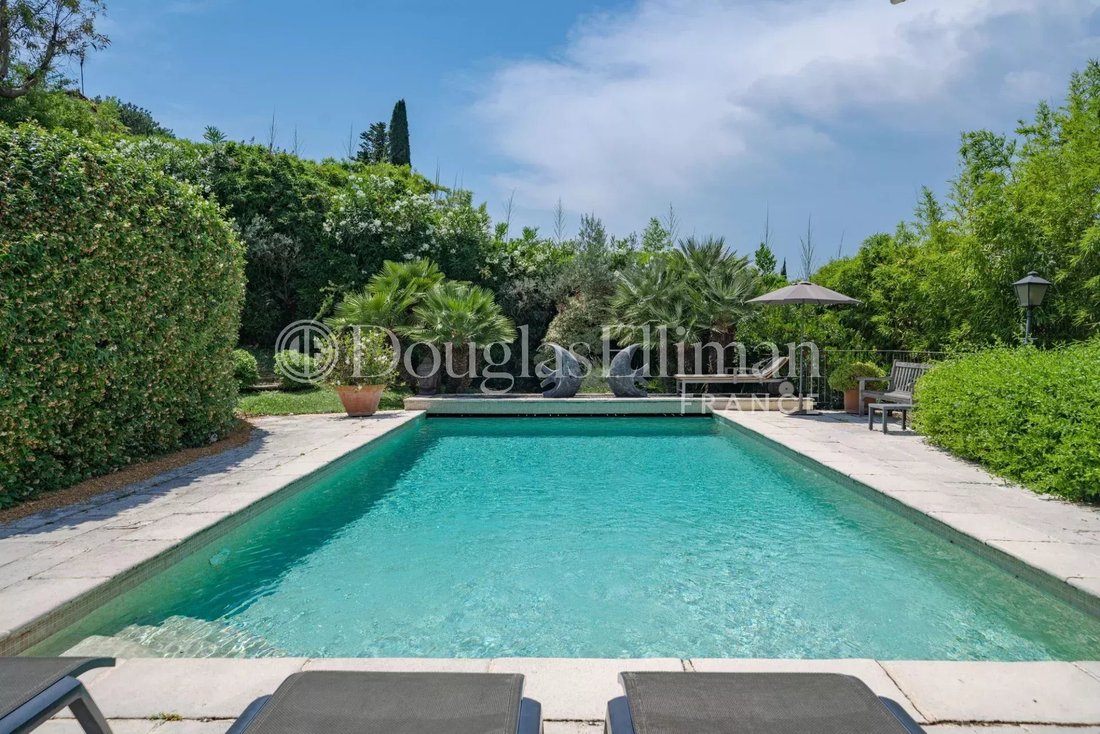 Villa in Mougins, Provence-Alpes-Côte d'Azur, France 5 - 18297989