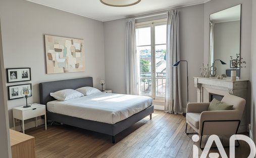 Apartment in Espaces Jeunes, Issy-les-Moulineaux, France 1