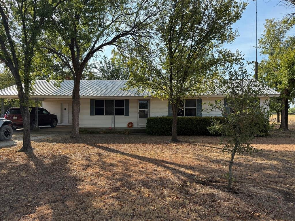 Farm Ranch in Meridian, Texas, United States 2 - 18979127