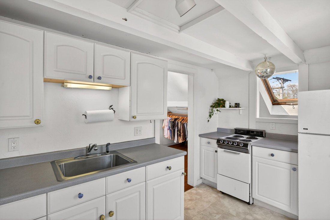 Condo in Provincetown, Massachusetts, United States 5 - 18960189