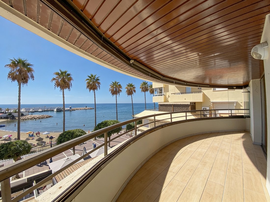 Apartment in Marbella, Andalusia, Spain 2 - 18965522
