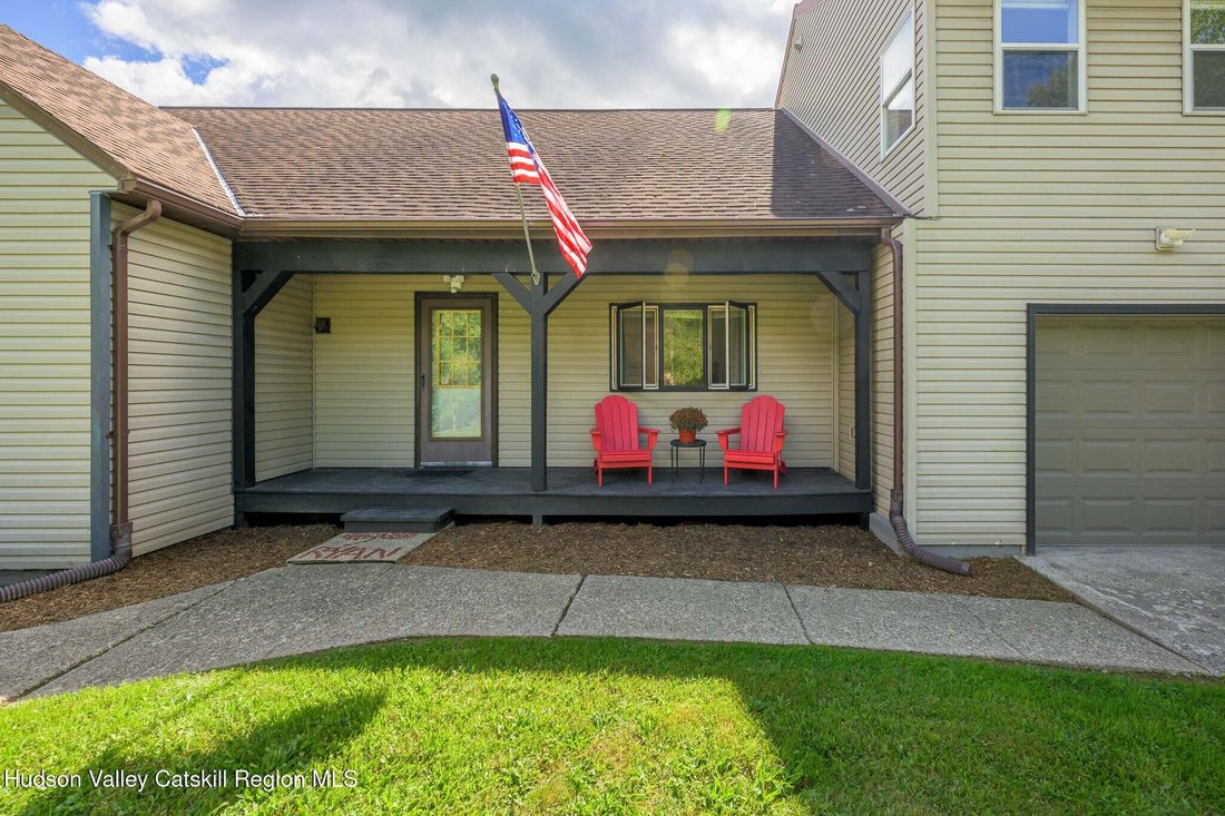 House in Hollowville, New York, United States 2 - 18968753