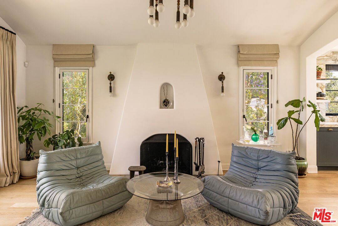 House in Los Angeles, California, United States 5 - 18966014