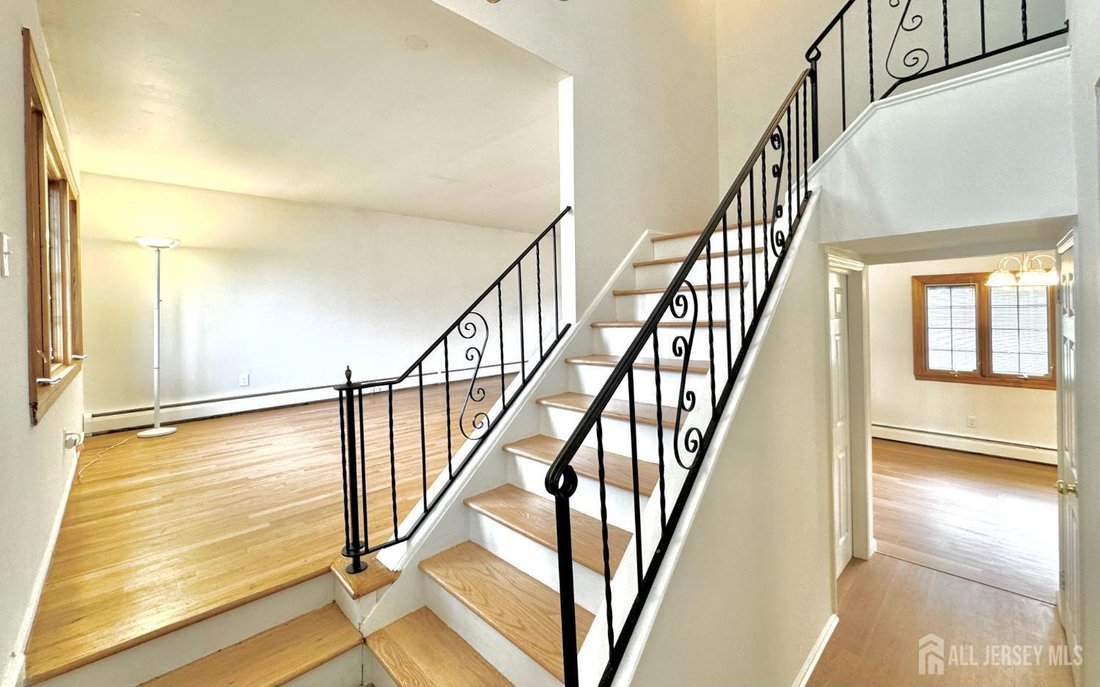 House in Metuchen, New Jersey, United States 3 - 18972516