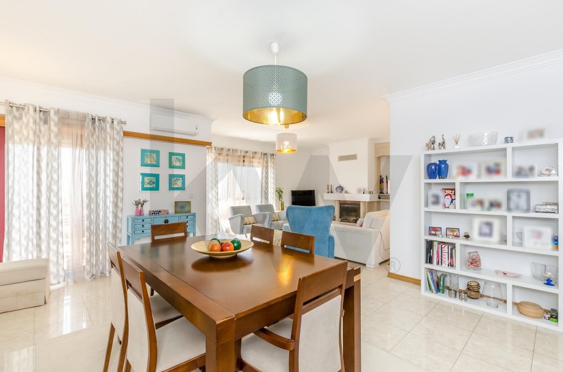 Apartment in Oeiras e Sao Juliao da Barra, Paco de Arcos e Caxias, Lisbon, Portugal 1 - 18974774