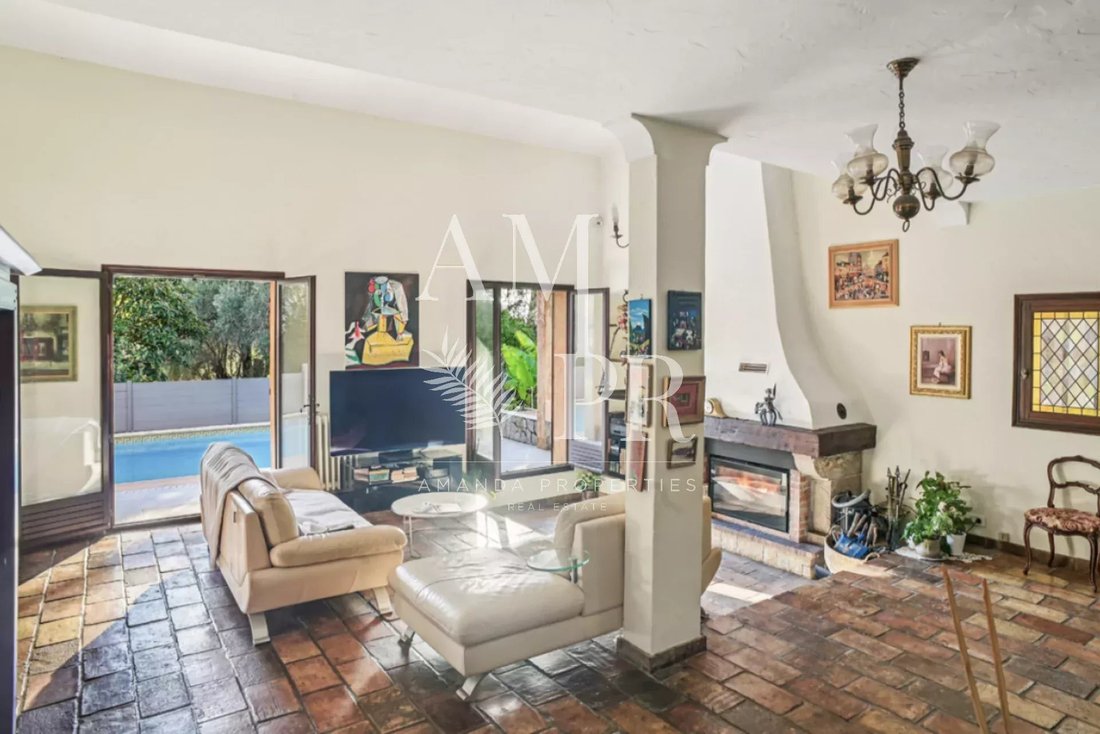 Villa in Camp Long, Cannes, France 4 - 18979228