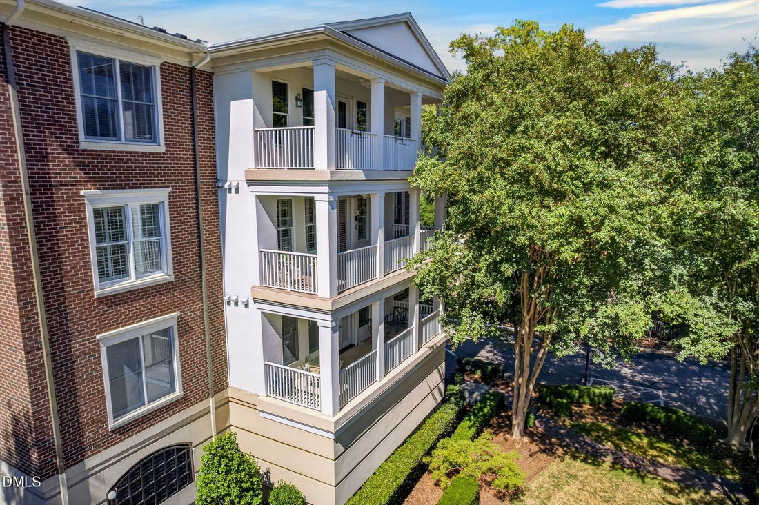 Condo in Raleigh, North Carolina, United States 2 - 18976317