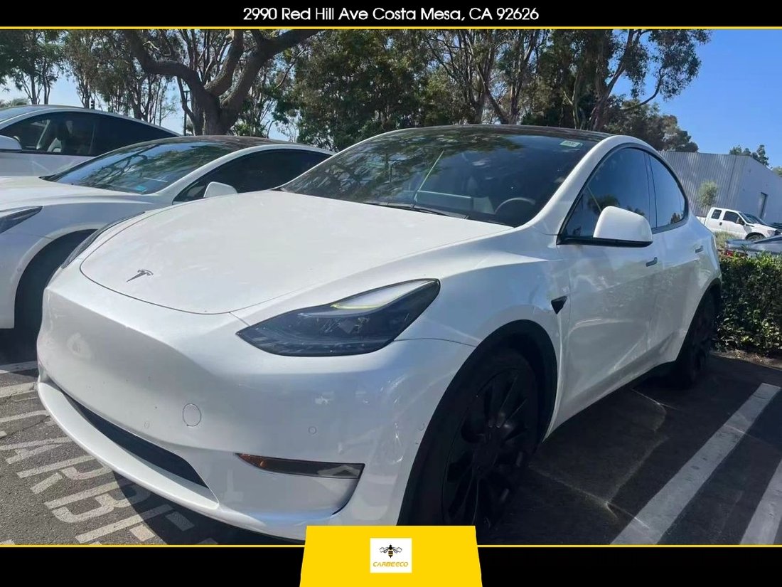 Suv in Costa Mesa, CA, United States 1 - 18971796