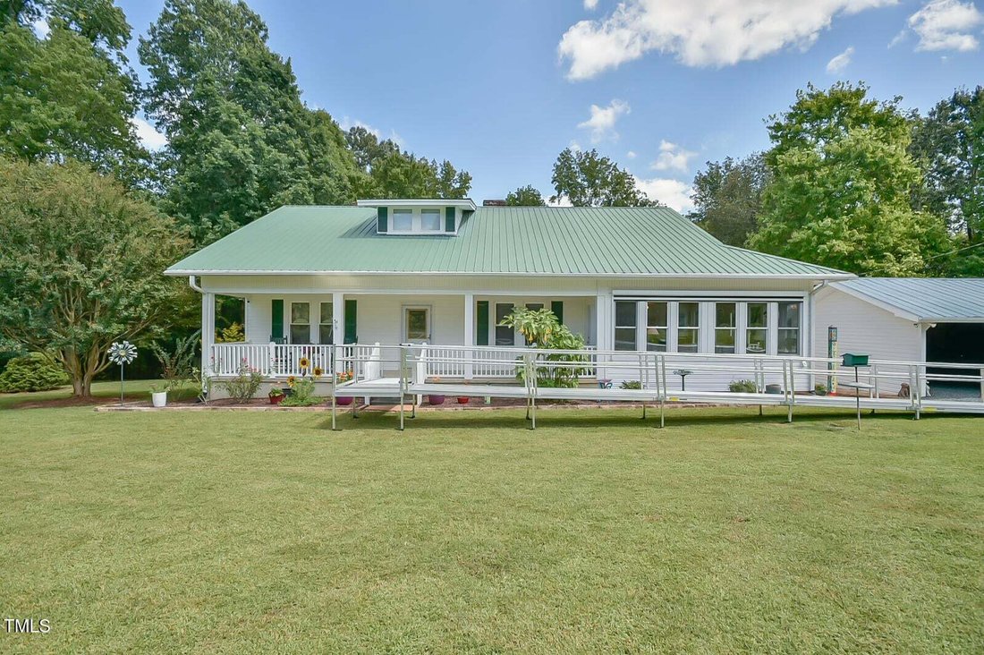 House in Apex, North Carolina, United States 5 - 17191550