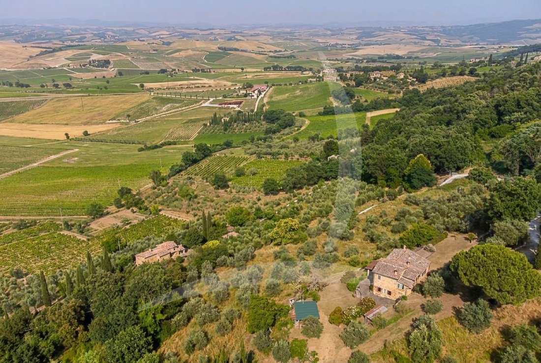 Country House in Montalcino, Tuscany, Italy 5 - 18970913