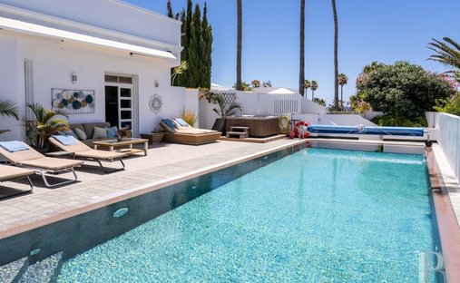 Villa in Costa Teguise, Teguise, Canary Islands 1