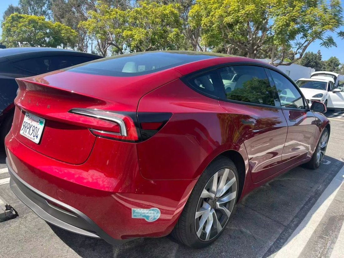 Sedan in Costa Mesa, CA, United States 2 - 18971780