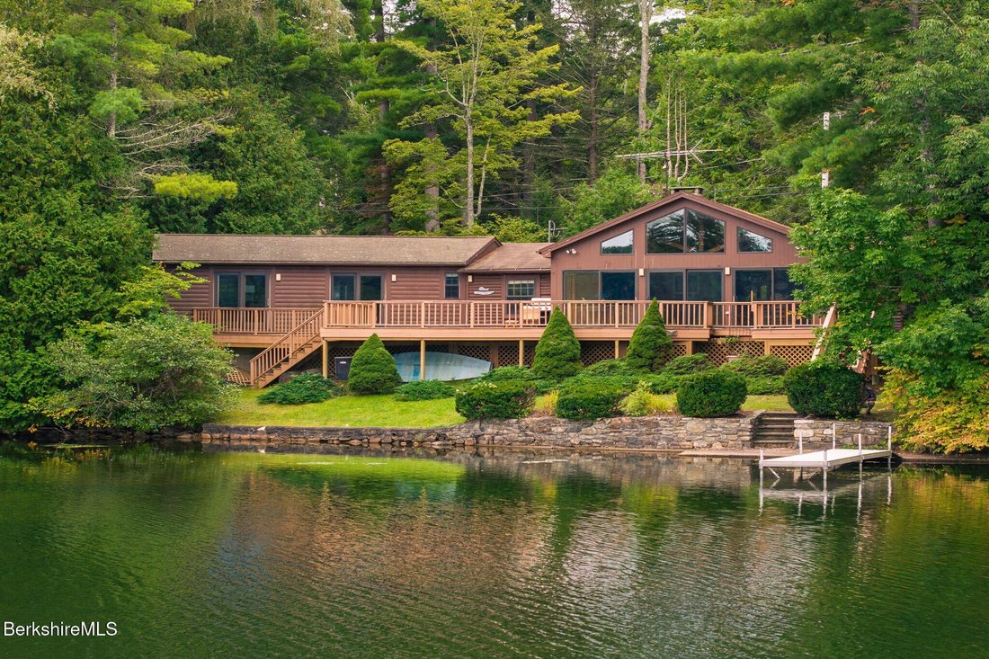 House in Great Barrington, Massachusetts, United States 1 - 18972591