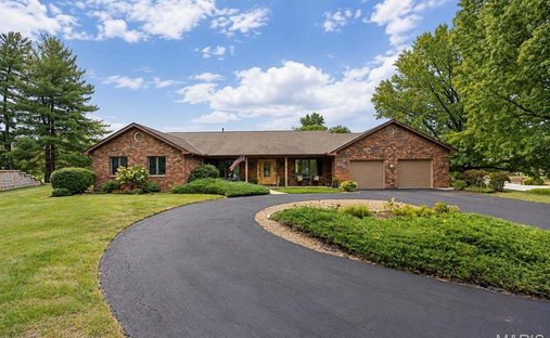 House in Lebanon, Illinois, United States 1