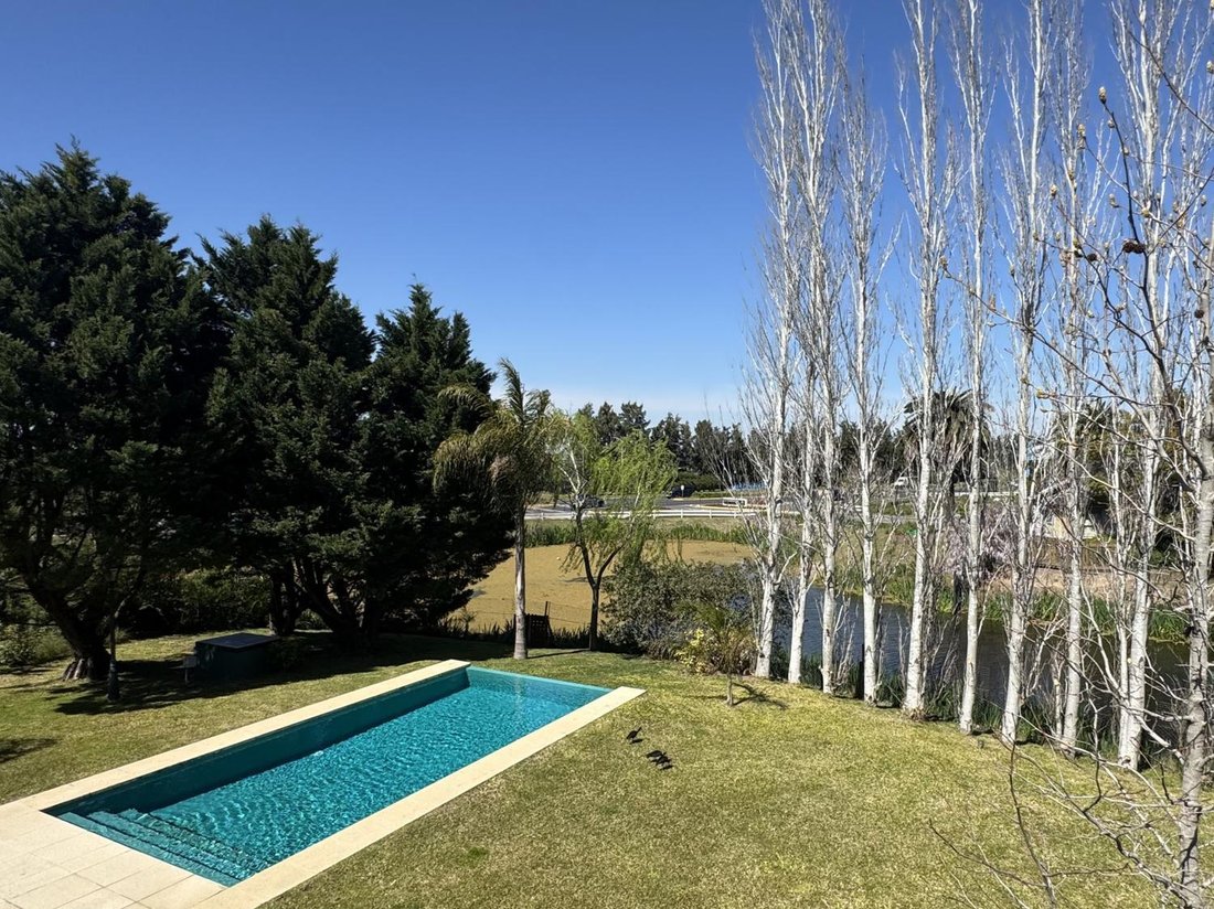 House in Tigre, Buenos Aires Province, Argentina 1 - 18967352