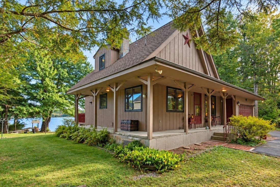 House in Ashburnham, Massachusetts, United States 1 - 18980482