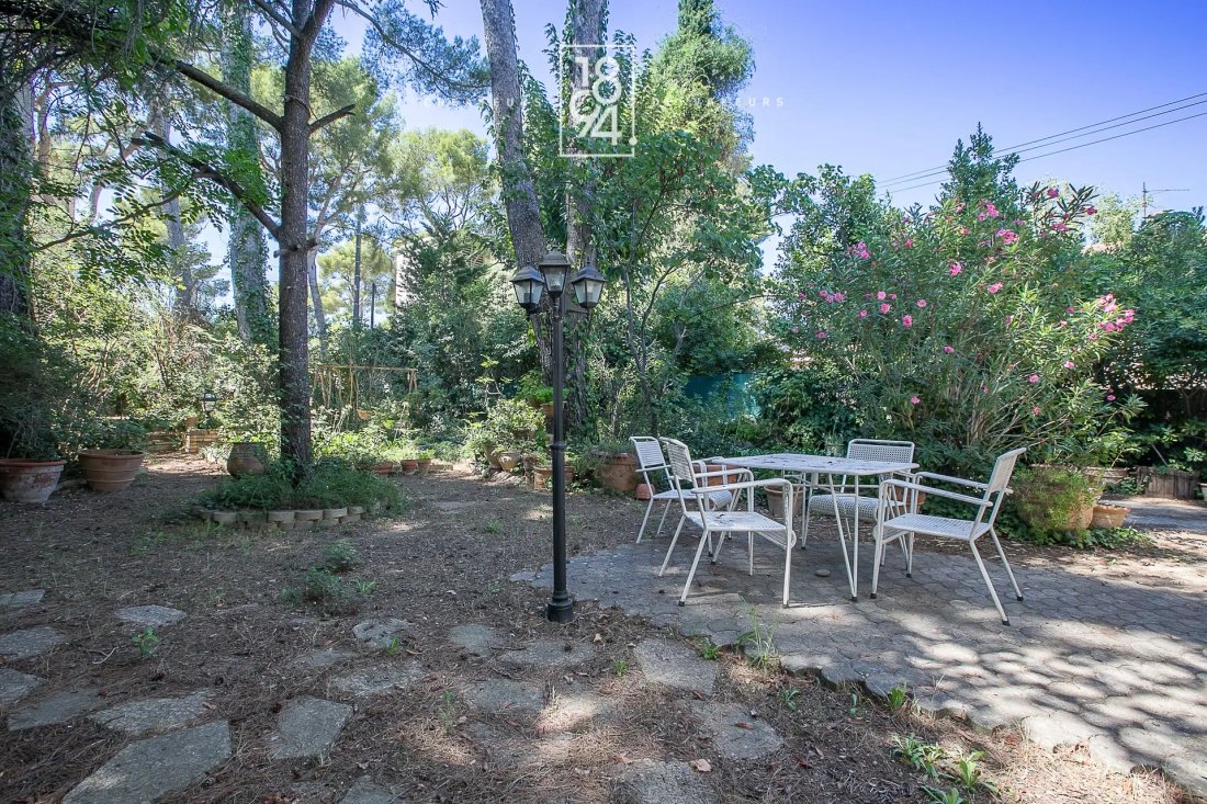 Casa en Le Redon, Marsella, Provenza-Alpes-Costa Azul 4 - 18777414
