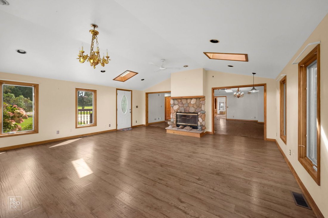 House in Bristol, Wisconsin, United States 2 - 18965273