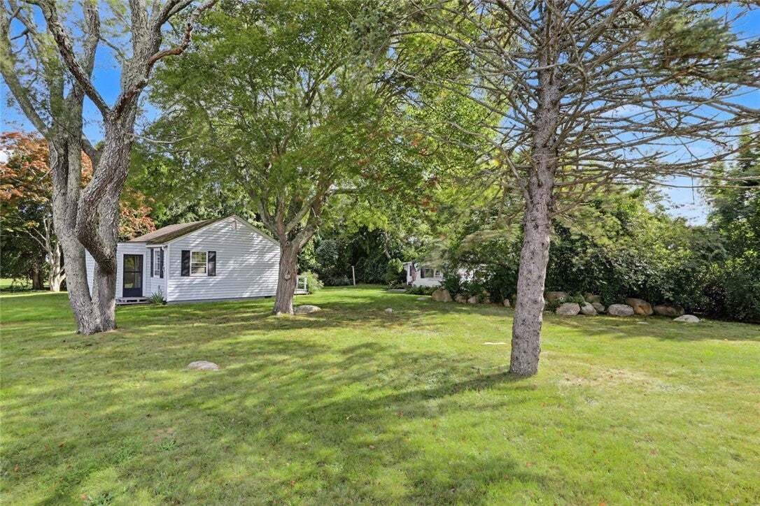 Charlestown, Rhode Island, United States 2 - 18964650