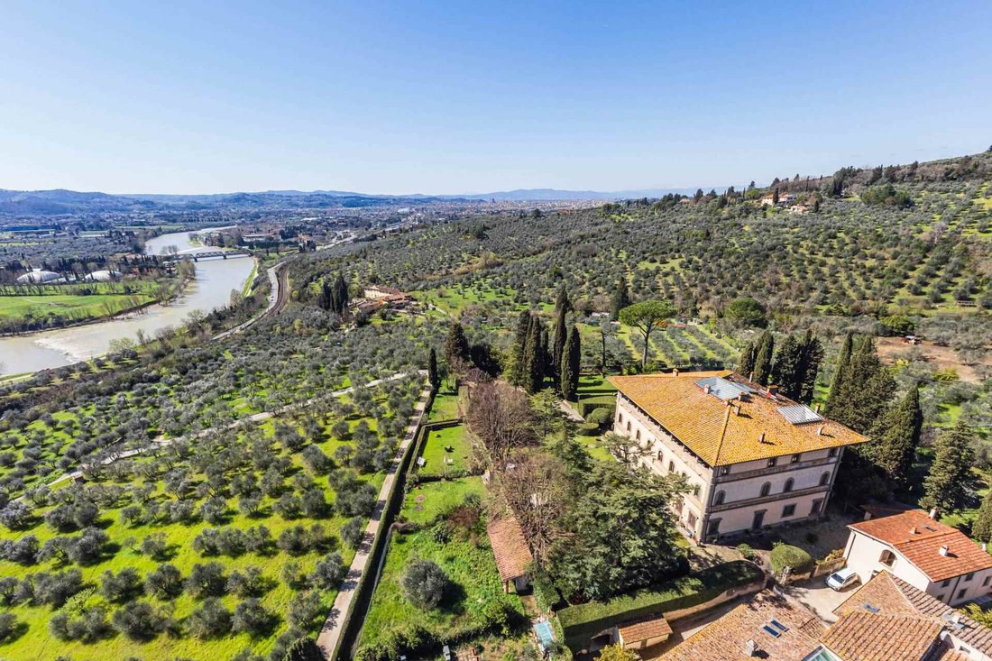 Apartment in Fiesole, Tuscany, Italy 4 - 18971175