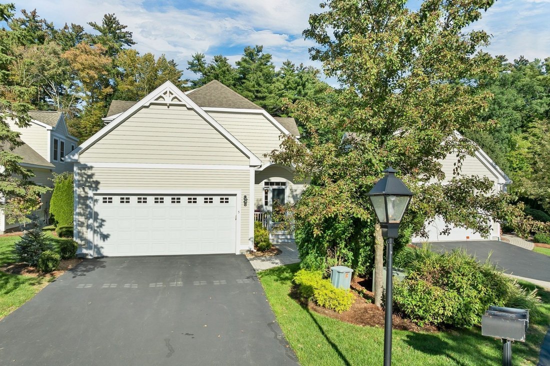 Condo in Bedford, New Hampshire, United States 2 - 18912179
