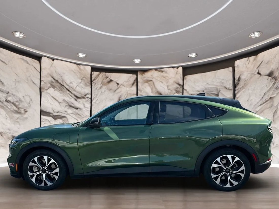 Suv in Ontario, CA, United States 5 - 18975216