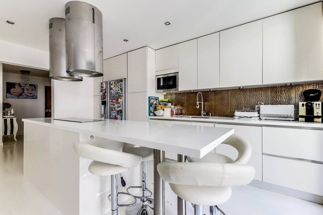 Apartment in La Plaine des Sablons, Neuilly-sur-Seine, France 4 - 16116018